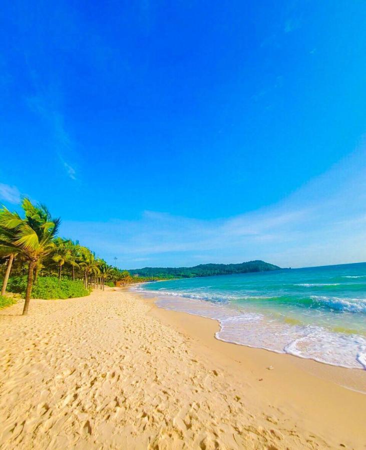 Sky Hotel Phu Quoc Buitenkant foto