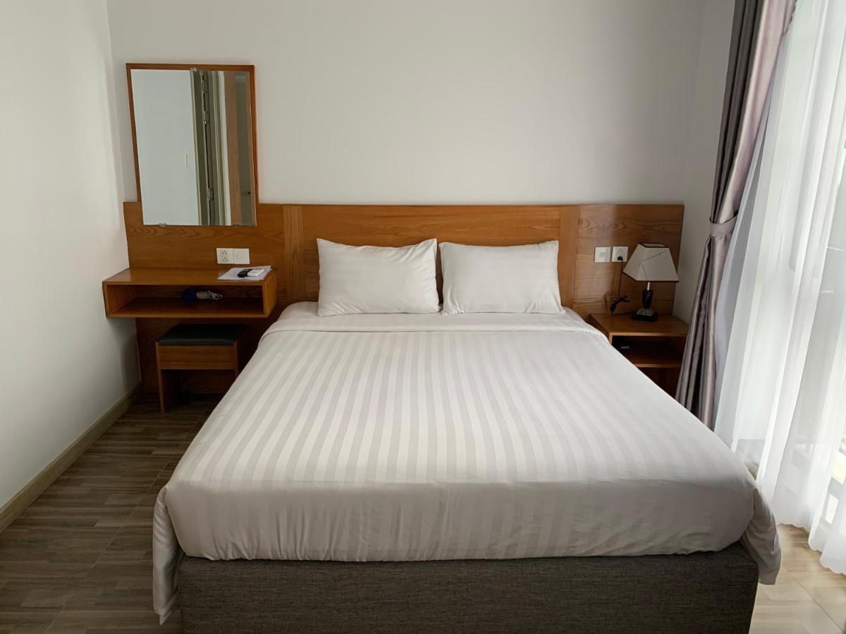 Sky Hotel Phu Quoc Buitenkant foto