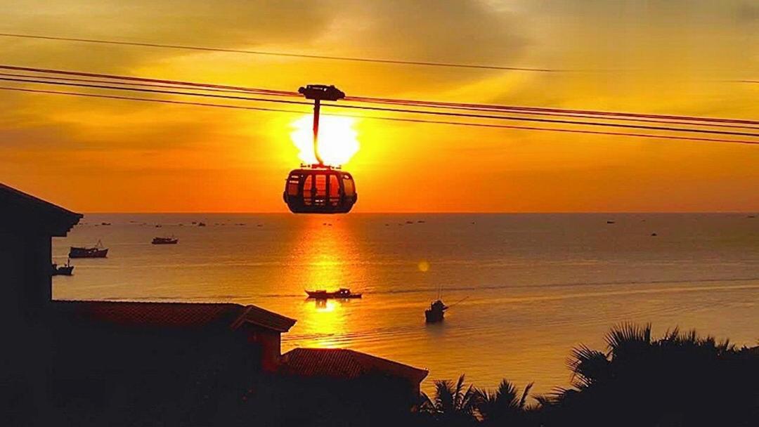 Sky Hotel Phu Quoc Buitenkant foto