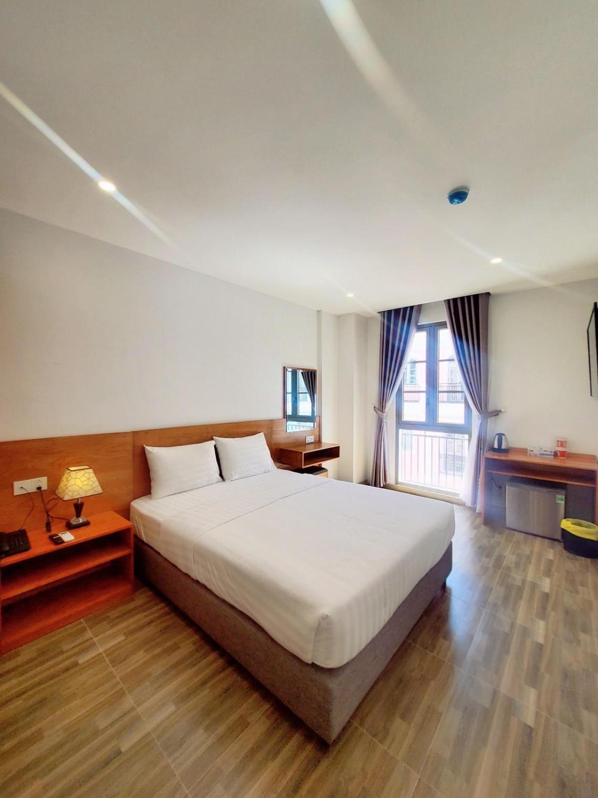 Sky Hotel Phu Quoc Buitenkant foto